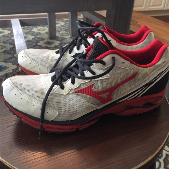 mizuno wave rider 16 prezzo